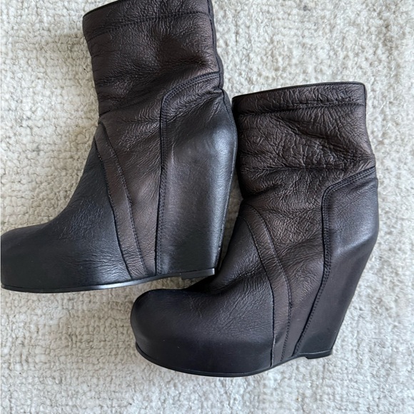 SOLD Rick Owens Black Shearling Boots - Picture 8 of 9